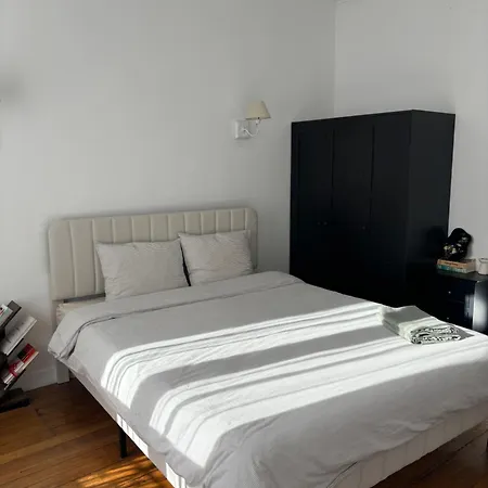 Apartment White